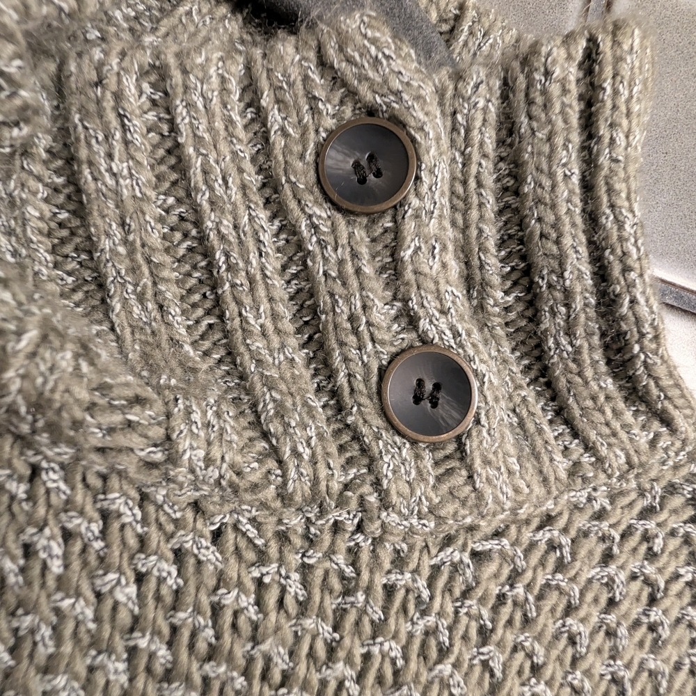 Simply Noelle Woman's Olive Green Cloak Turtleneck Sweater Size Small - Picture 12 of 13